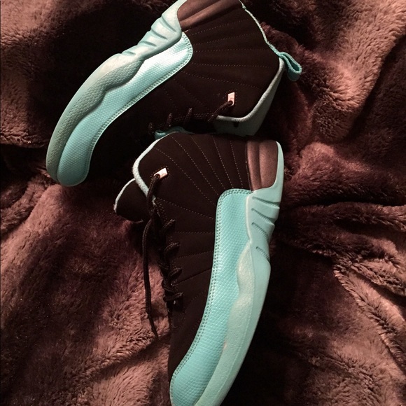 Jordan Retro 12 - Picture 2 of 7